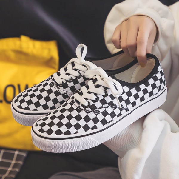 Fubu Women's Shoes 2023 Spring Student Canvas Shoes One Step Sports Shoes Checkerboard Checkerboard Shoes Flat Shoes Casual Shoes