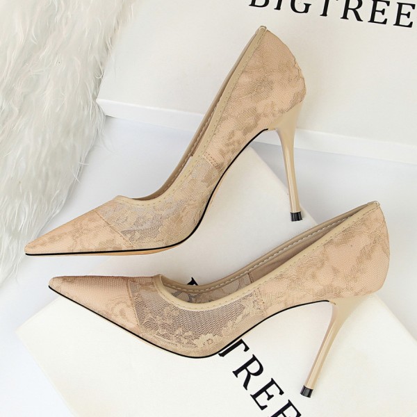 1853-1 European And American Sexy Slim High Heel Shoes Women's Shoes Thin Heel High Heel Shallow Notched Mesh Hollow Lace Single Shoes