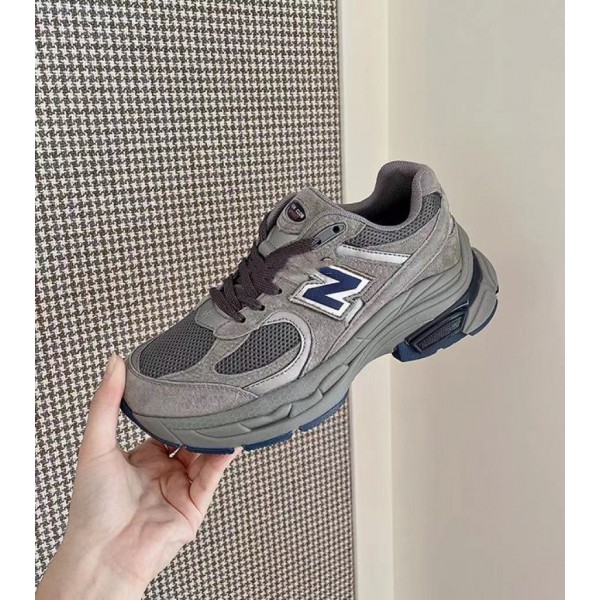 2023 Autumn New Genuine Leather N Word 2002R Yuan Zu Grey Retro Sports Running Shoes Leisure Sports Dad Fashion Shoes Girl